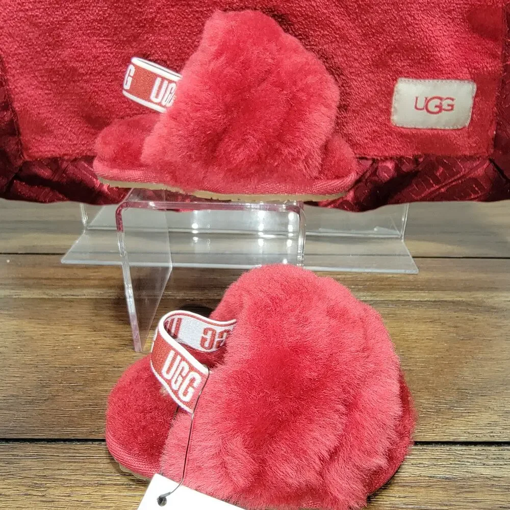 2 Pc Infant UGGs Red Slippers w/ Matching Security Blanket in Box - Size 2/3 NWT